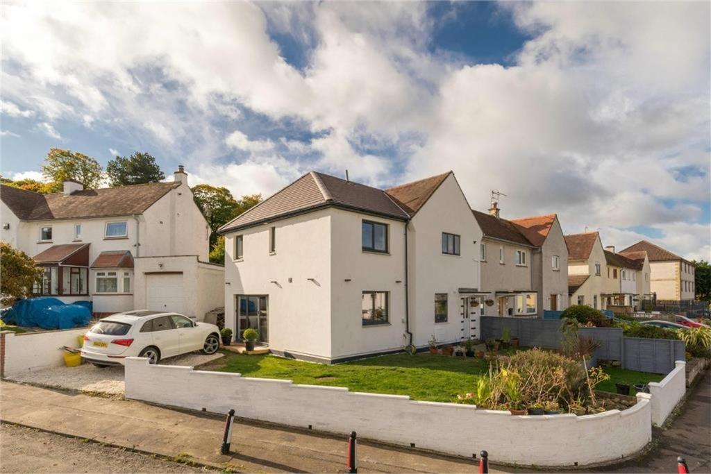 Dreghorn House 4 Bedrooms 3 Toilets 3 Reception Free Parking 233 Mbp Wifi Edinburgh Dış mekan fotoğraf