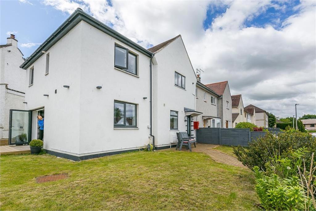 Dreghorn House 4 Bedrooms 3 Toilets 3 Reception Free Parking 233 Mbp Wifi Edinburgh Dış mekan fotoğraf
