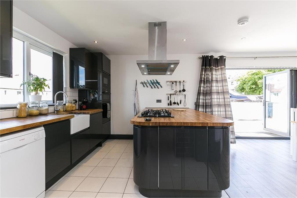 Dreghorn House 4 Bedrooms 3 Toilets 3 Reception Free Parking 233 Mbp Wifi Edinburgh Dış mekan fotoğraf