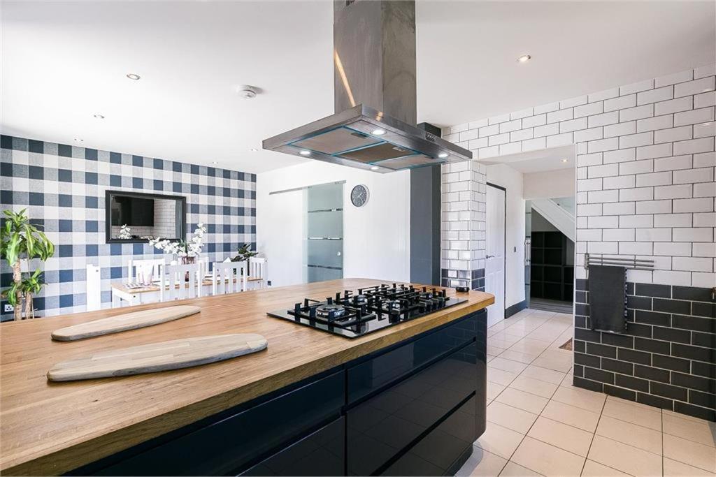 Dreghorn House 4 Bedrooms 3 Toilets 3 Reception Free Parking 233 Mbp Wifi Edinburgh Dış mekan fotoğraf