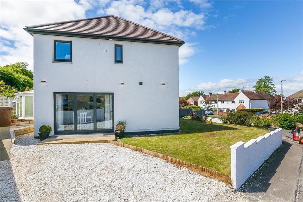 Dreghorn House 4 Bedrooms 3 Toilets 3 Reception Free Parking 233 Mbp Wifi Edinburgh Dış mekan fotoğraf