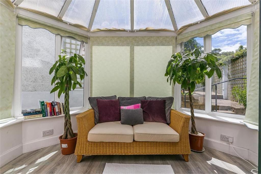 Dreghorn House 4 Bedrooms 3 Toilets 3 Reception Free Parking 233 Mbp Wifi Edinburgh Dış mekan fotoğraf